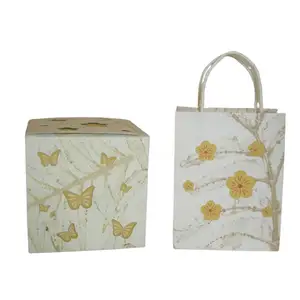 Wholesale Recycled Cotton Handmade Paper In 200 GSM For Bags With Designs Are Die Cut On The Front Of Bag / Boxes