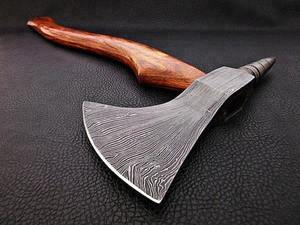 Hacha de Acero de Damasco de Grado Industrial Hecha a Mano con Mango de Madera, Agarre Cómodo, Fácil de Transportar para Acampar, 870 g - Product Image 4