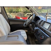 Mini-bus d'occasion chinois Hiace de haute qualité, conduite à gauche, transmission manuelle, intérieur cuir foncé, modèle 2019, 75-100 000 milles