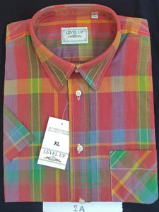 Camicia da uomo di alta qualità in cotone 100% manica corta quadri colorati seguendo <span class=keywords><strong>la</strong></span> tradizione Made in Italy export - Product Image 2