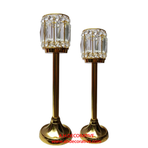 Candelabro de Metal alto en relieve dorado de lujo, centro de mesa único para boda y Navidad hecho a mano para decoración de sala de estar - Product Image 4