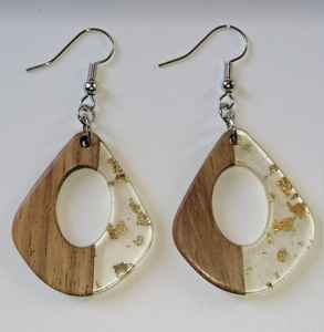 Luxury Eco-Friendly Resin Epoxy Women's Hoop <b>Earrings</b> Customizable Classic Moon Shape Pearl Diamond Jewelry for Parties - Product Image 2