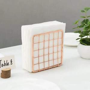 Venta al por mayor de servilleteros artesanales de alambre de hierro de estilo geométrico vajilla de diseño de estrella cajas de pañuelos diseño de estrella para el hogar - Product Image 5