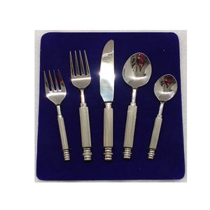 Vaisselle antique en acier inoxydable en métal pour la vente de couverts de maison de restaurants d'hôtels dans le taux raisonnable - Product Image 3