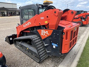 รถตักล้อยางขนาดเล็ก Kubota SVL97-2 ปี 2021 มือสอง พร้อมปั๊มไฮดรอลิก KYB รับน้ำหนักได้ 2 ตัน ใช้งานน้อย สภาพดีเยี่ยม - Product Image 3