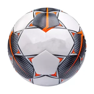Balón de Fútbol Pakistaní con Diseño Personalizado, Estilo Profesional, Balón de Fútbol de Cuero con Diseño Personalizado, Balón de Fútbol de la Mejor Calidad - Product Image 2