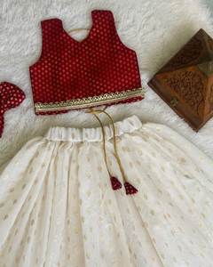 Conjunto de Lehenga Choli de Invierno para Niñas, Elegante, para Bodas, Fiestas de Cumpleaños, Navratri, Alta Calidad Premium - Product Image 3