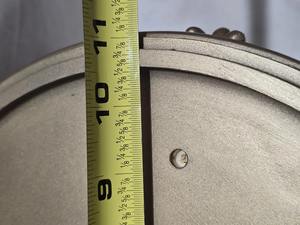 Support à gâteau élégant de style vintage en or pour la présentation de desserts, les événements à domicile, l'accueil des invités et les occasions spéciales, en provenance d'Inde - Product Image 4