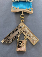 Nouveau design 2025 : Bijoux de poitrine religieux et insignes maçonniques sur mesure, de style artisanal