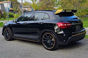 Mercedes-AMG GLA45 Edición Yellow Night 2018 Usado en Excelentes Condiciones - Product Image 5