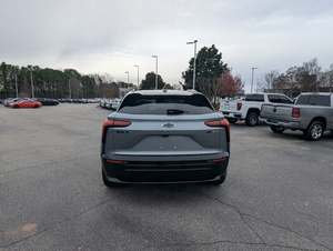 Chevrolet Blazer EV RS eAWD 2024, SUV Eléctrico con Autonomía NEDC de 401-500 km, Batería de 90-110 kWh, Potencia de 250-300 kW, Torque de 500 Nm - Product Image 3