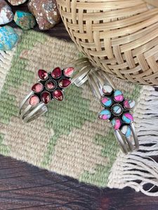 Brazalete Fino Hecho a Mano de Plata Esterlina con Rosa Roja Dalia Algodón Caramelo Turquesa Diseño Único y Elegante - Product Image 5