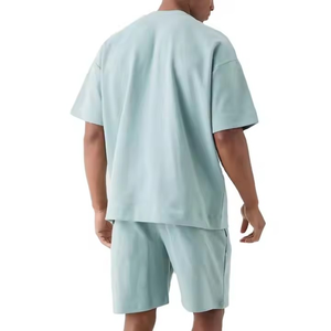 Ensembles d'été pour hommes-T-shirts à manches courtes + shorts à jambes larges-Combinaisons deux pièces-Survêtement mince et respirant-Tenues décontractées pour hommes - Product Image 3