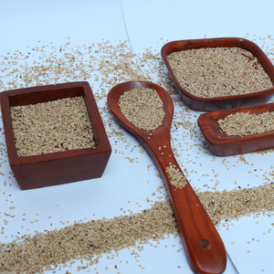 Graines de sésame décortiquées noir brun blanc de haute qualité en gros emballage en vrac de 15 tonnes de quantité minimale de commande du Pakistan pour l'exportation mondiale - Product Image 1