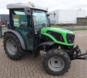 Tractor Agrícola Deutz-Fahr 3060 de 60 CV, 4x4, Diésel, Utilitario - Product Image 2