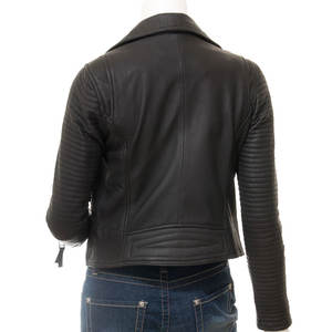 Veste en cuir pour femmes de vente chaude unique avec conception respirante en satin personnalisation du logo OEM à motif solide - Product Image 2