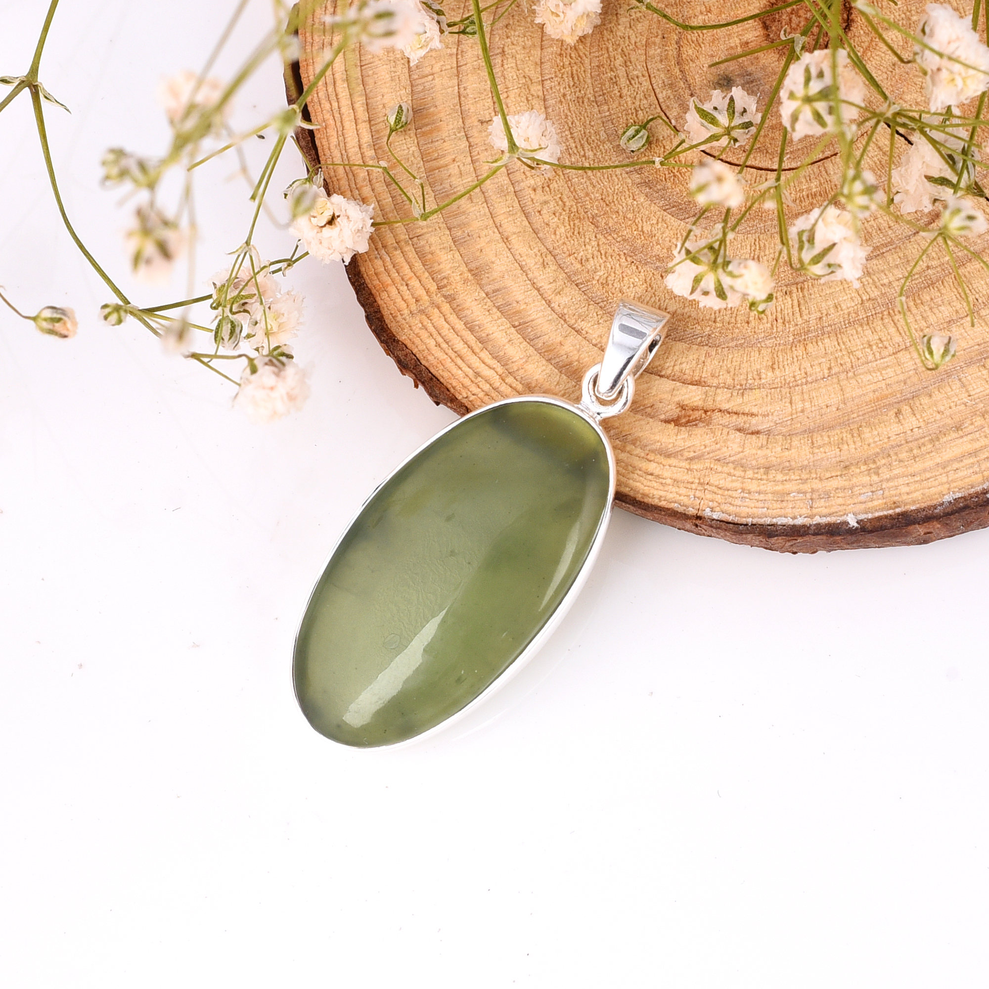 nephrite jade pendant