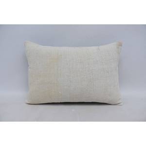 Beige tejido Ikat Patchwork lana almohada 16x24 pulgadas respetuoso con el medio ambiente antideslizante decorativo acento Floral Vintage patrón ropa de cama piso - Product Image 1