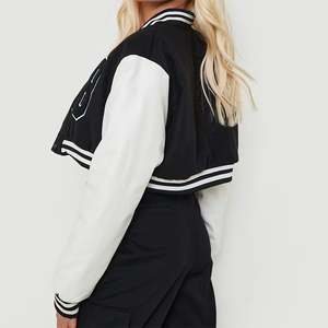 Veste universitaire en laine brodée avec lettres rétro personnalisée, uniforme de baseball hip-hop tendance pour femmes et unisexe avec doublure en soie - Product Image 4