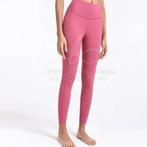 Venta directa de fábrica, conjunto de Yoga de gimnasio para mujer de alta calidad, ropa deportiva transpirable sin costuras con cierre de cordón, patrón sólido - Product Image 5
