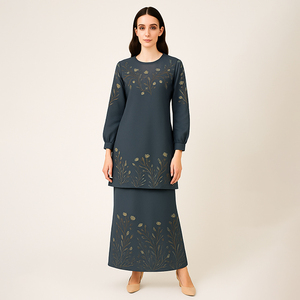 Conjunto de Baju Kurung modesto de alta calidad de Malasia con trabajo de bordado de diseño moderno de talla grande y características antiestáticas - Product Image 3