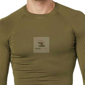 <b>Men's</b> Long Sleeve Compression Rash Guard with Custom Logo Breathable Feature for Wholesale Price - Product Image 3