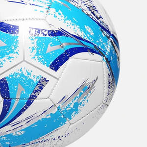 Ballon de football en cuir PU léger imprimé personnalisé de haute qualité Promotion de sports de plein air en usine directe entraînement laminé - Product Image 6