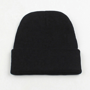 Gorro de Punto Hecho en Pakistán, Gorros de Invierno al por Mayor, Gorro de Punto de Diseño Sencillo a Precio Económico, Gorro de Alta Calidad con Personalización - Product Image 3