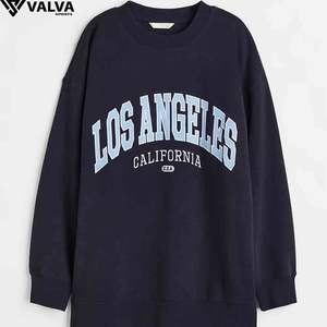 Sudadera con capucha holgada con estampado de rayas de invierno para mujer de gran tamaño, sudadera de moda callejera personalizada según su marca - Product Image 4
