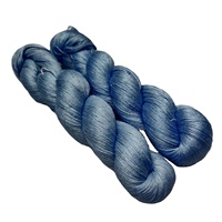 Fil de soie filé Hank 100% pure soie véritable écologique certifié ISO fil filé à noyau de qualité supérieure pour tricoter la broderie couleur personnalisée