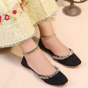 Zapatos Planos de Cuero Khussa Jutti de Lujo para Mujer, Hechos a Medida, Estilo Mojari Punjabi, Vestido Étnico Indio, AA IMPEX, Todas las Temporadas, Todos los Tamaños - Product Image 2