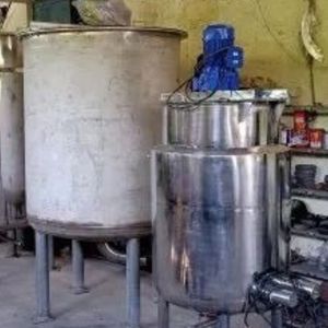 Machine originale de mélange de liquides en acier inoxydable d'usine réservoirs de mélange lotion cosmétique faisant la machine mélangeur de savon liquide - Product Image 6