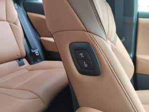 Toyota Crowns Sport Z 2.5L 2024 à vendre - Product Image 6