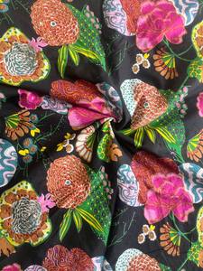 Tela de Algodón Peinado Ligero Estampado a Mano con Bloques, 5 Yardas para Confección y Proyectos de Costura para Niños y Niñas - Product Image 1