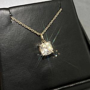 Collar con Colgante Solitario de Diamante Cultivado en Laboratorio VVS, con Base de Oro Sólido de 14k, Joyería Minimalista a Bajo Precio - Product Image 1