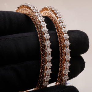 กำไล14kt สีเหลืองทองทำขึ้นอย่างหรูหราของผู้หญิงกำไลข้อมือตัดสดใส VVS ชัดเจนห้องปฏิบัติการปลูกเพชรชุบทองเงินของขวัญเครื่องประดับ - Product Image 4