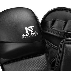 Gants de boxe Tech New Style avec design personnalisé et logo personnalisé Suivant - Product Image 3