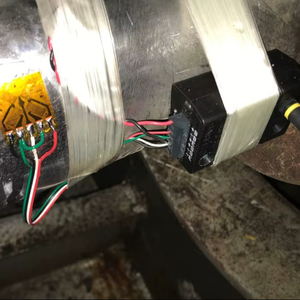 Sensor de deformación analógico para automatización industrial, uso como sensor de posición - Product Image 1