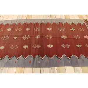 Tapis turc 4,4 x 8,9 pieds, tapis en laine rouge et gris à imprimé animal vintage - Product Image 2