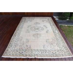 Alfombra de 6x9.3 pies, Alfombra Turca Grande, Alfombra Blanca a Cuadros - Product Image 1