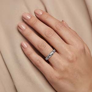Bague de mariage sertie de diamants dispersés 3 mm - Product Image 2