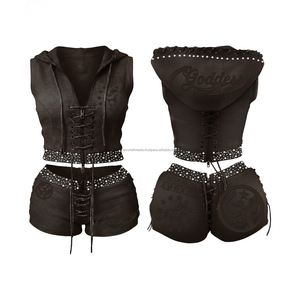 Ensemble deux pièces veste zippée et short 2026 pour femmes, avec logo personnalisé, strass de haute qualité, par les fabricants de vêtements - Product Image 3