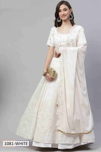 Nouveau Lehenga Choli semi-cousu exclusif pour la fête de mariage et les occasions de festival disponibles au prix de gros - Product Image 4