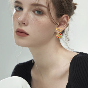 2025 avrupa ve amerikan basit noel elmas şanslı çanta yay saplama küpe ile süslenmiş - Product Image 5