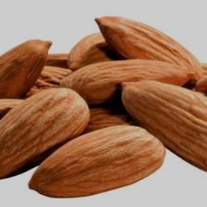 Noix d'amandes crues pour le grignotage Cuisson au four et végétalien Santé Fitness Amandes biologiques de haute qualité - Product Image 5