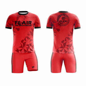 La mejor calidad, diseño personalizado, transpirable, comodidad, conjuntos de uniformes de camiseta de fútbol, servicio OEM para jóvenes, jugadores masculinos, corte automatizado - Product Image 1