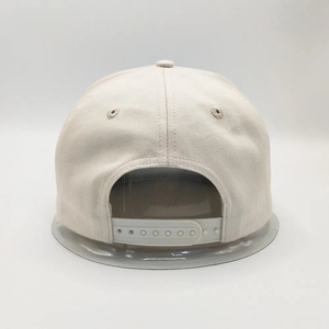 Gorras de Golf Impermeables y Transpirables de 5 Paneles con Logotipo Personalizado, Etiqueta Tejida Interior y Tecnología Anti-Sudor, Cierre Ajustable - Product Image 5