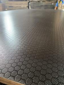 Contrachapado Fenólico de Vietnam, Contrachapado Recubierto con Película Negra Antideslizante, Pegamento WBP - Product Image 1