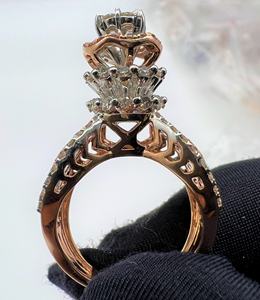 Élégante bague de fiançailles luxueuse en or massif 14K et 18K avec de vrais diamants naturels, taille ronde et brillante, certifiée par un tiers - Product Image 2