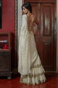 Новое поступление, привлекательная коллекция, жоржет, последовательная вышивка, рабочая сари, блузка от производителя, индийские сари, одежда для вечеринки - Product Image 2